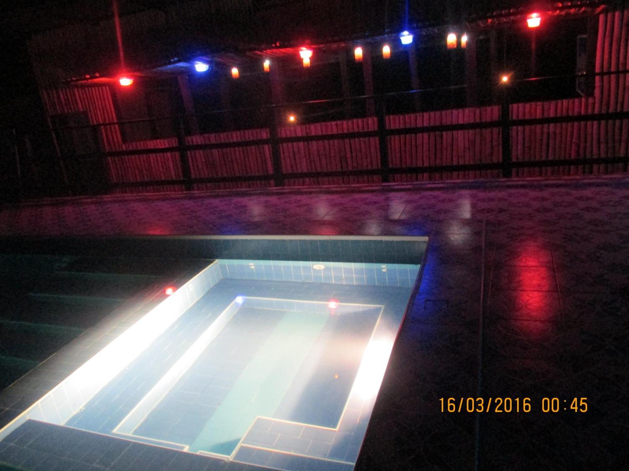 Jamaica Inn Guest House Botianaw المظهر الخارجي الصورة
