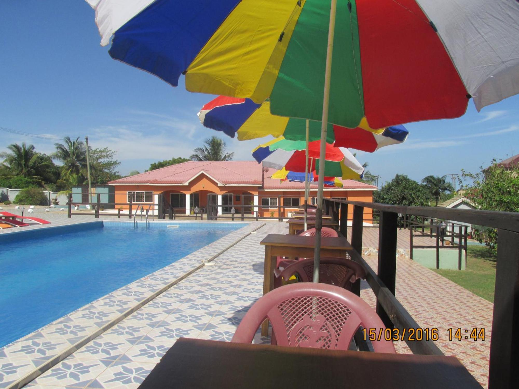 Jamaica Inn Guest House Botianaw المظهر الخارجي الصورة