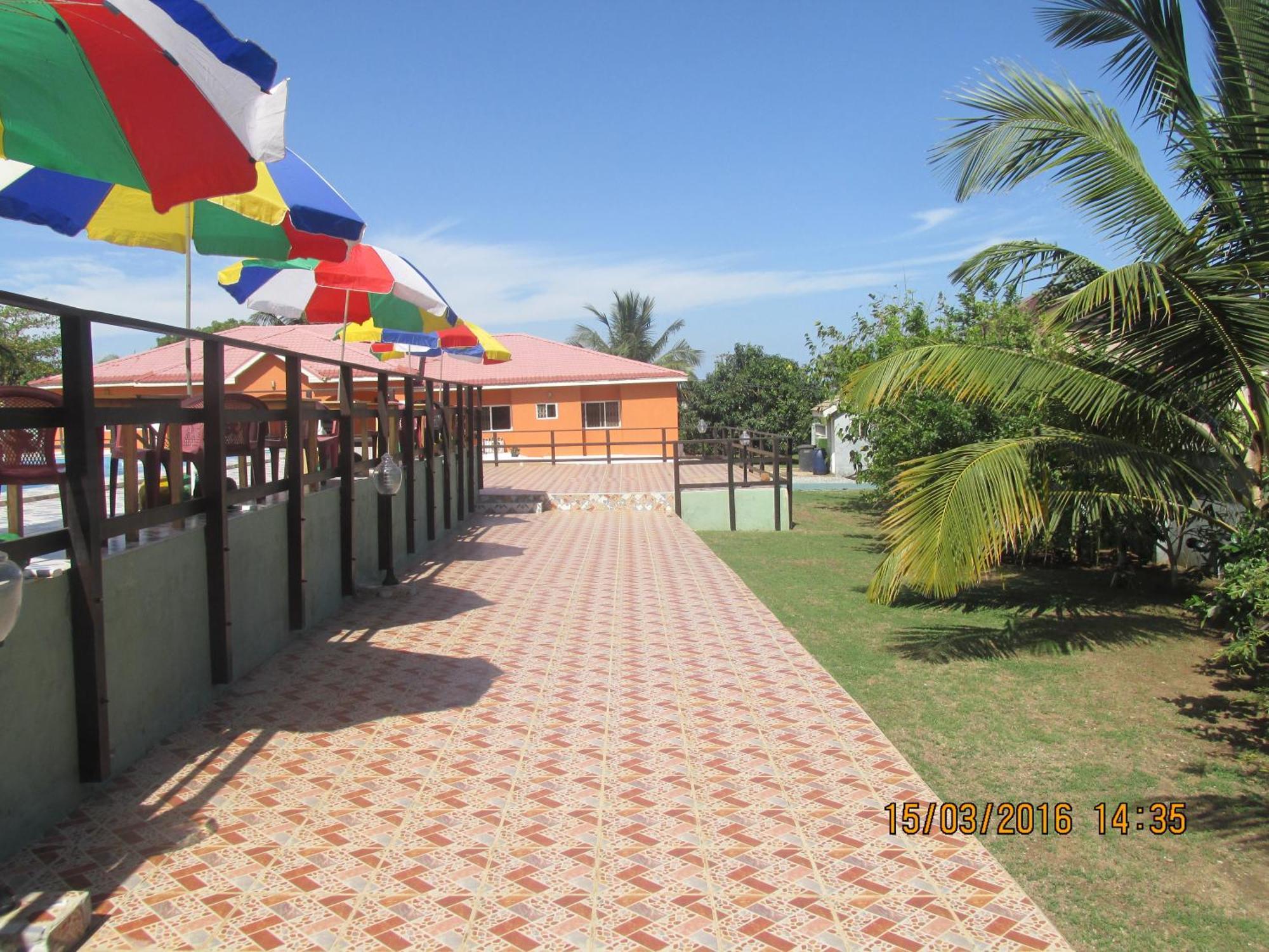 Jamaica Inn Guest House Botianaw المظهر الخارجي الصورة